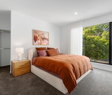 Architecturally Designed 6-Star Energy Efficient Luxury Living - Photo 4