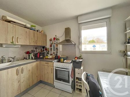 Location Appartement 3 pièces 64m² TROYES 10000 - Photo 4