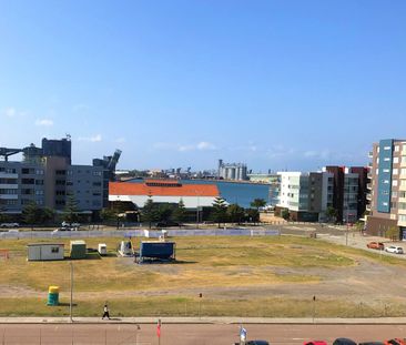 City Scape Apartment In Civic Precinct! - Photo 4