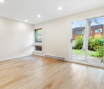 Rue Andras, H9B 1R7, Dollard-Des-Ormeaux - Photo 1