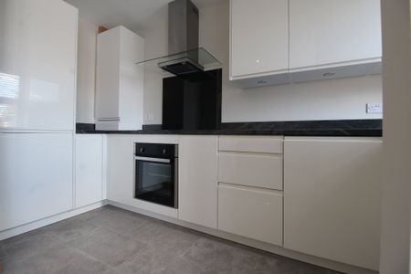 Baker Court, West Bridgford, NG2 5FF - Photo 4