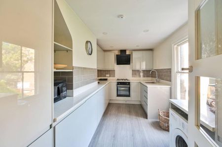 2 bedroom flat to rent - Photo 5