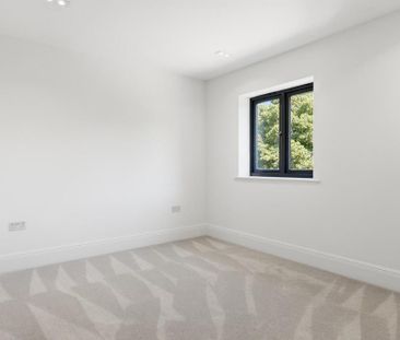 4 bedroom detached house to rent - Photo 6