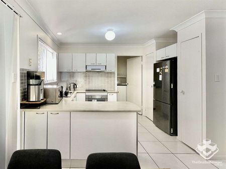 WALKING DISTANCE TO GARDEN CITY, Furnished LUXURY TOWNHOUSE FOR RENT, AIRCON AVAILABLE - Photo 2