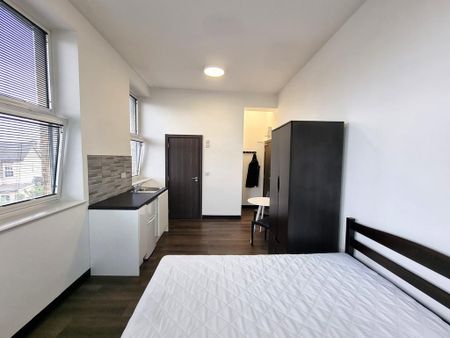 Studio to rent - Photo 4