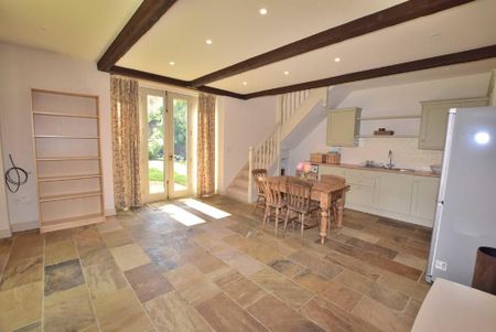 2 bedroom cottage to rent - Photo 5