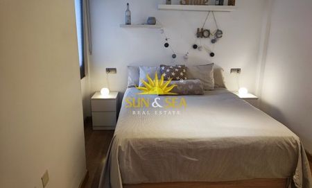 PENTHOUSE RENTAL, 2 BEDROOMS AND 1 BATHROOM - Photo 2