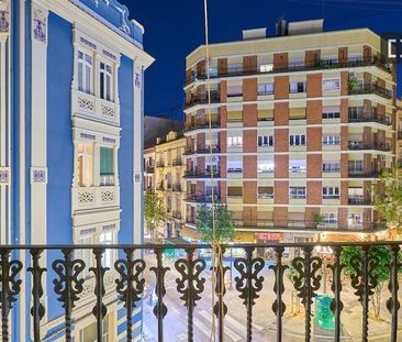 3 room luxury Apartment for rent in Valencia, Spain - Photo 3