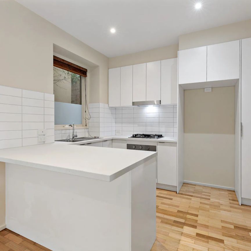 Stylish and Spacious Townhouse - Photo 1