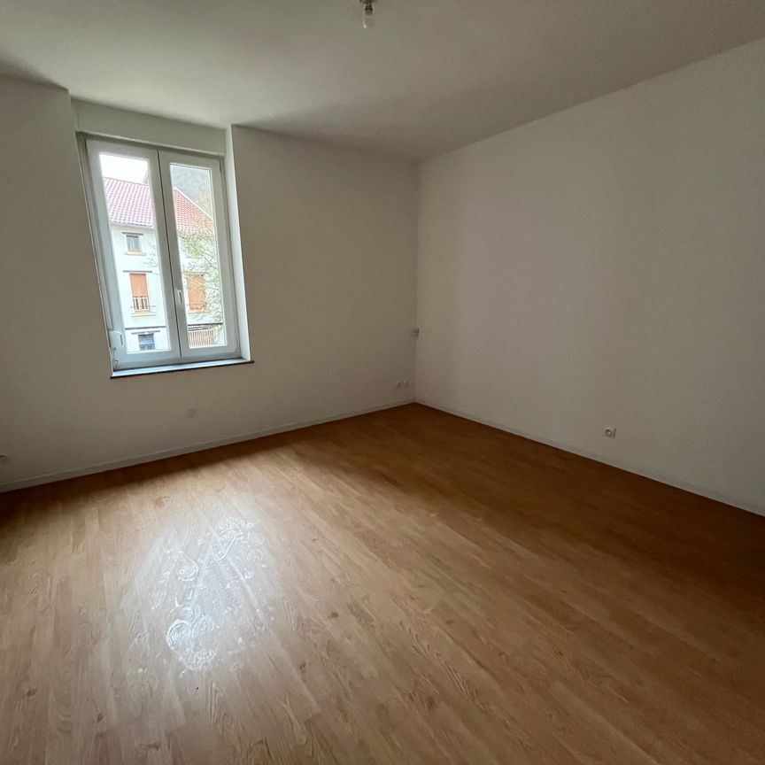 Location Appartement 2 pièces 61m² HOMECOURT 54310 - Photo 1