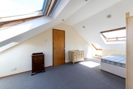4 bedroom maisonette to rent - Photo 5