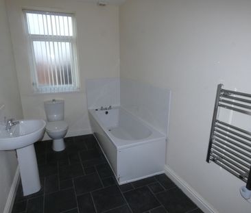 Reads Avenue Flat 5 - Photo 6