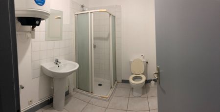 Location Appartement 2 pièces 39m² - Photo 3