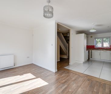 Standingwood Road, Ellesmere Port - Photo 5