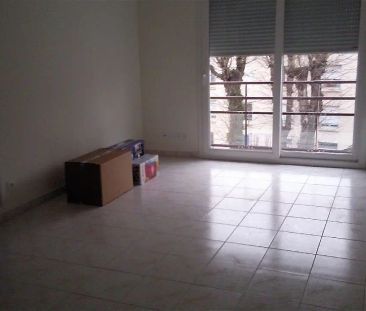 Location appartement 2 pièces - 41m² à Montluel (01120) - Photo 2