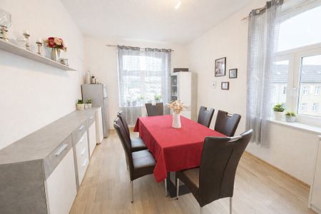 Großzügige 6-Zimmer-Wohnung mit Altbaucharme -ideal für Familien in Hüsten zu vermieten - Photo 3