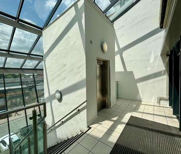 Longfield Centre, Prestwich, Manchester, M25 - Photo 6