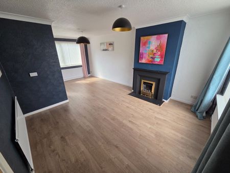3 Bed Terraced House, Bolton Road, M6 - Photo 2