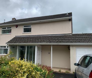 4 bedroom detached house to rent - Photo 3