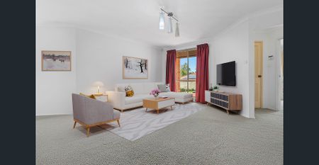 SPACIOUS HOME IN QUIET LOCATION!! - Photo 3