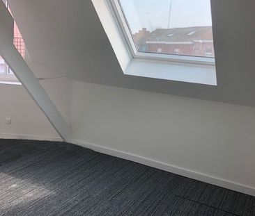 Location Appartement 2 pièces 38m² HALLUIN 59250 - Photo 5