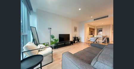 1 Bedroom 1 Study apartment - West Side Place - Photo 4