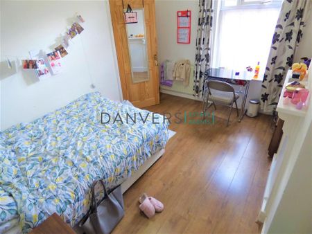 3 bedroom terraced house to rent - Photo 3