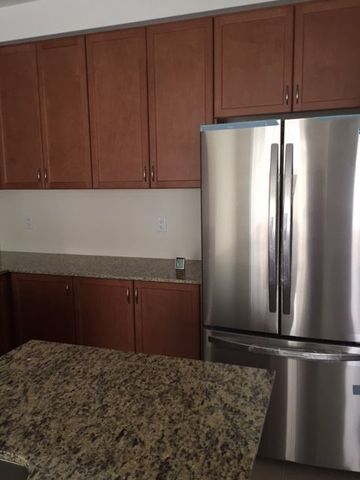 For Lease - 19 Hancock Street, Aurora, Ontario - Photo 2