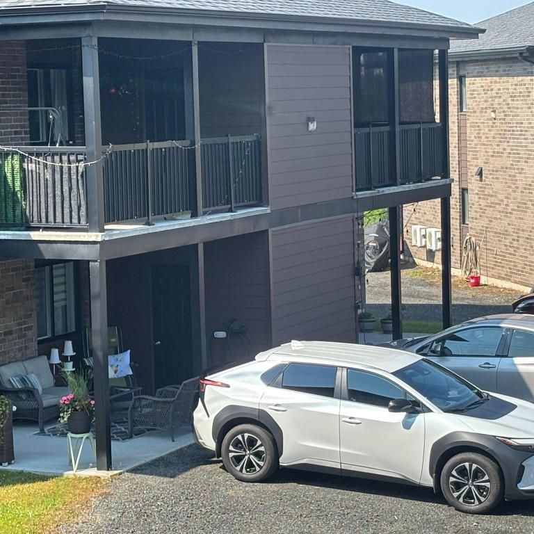 4 1/2 À LOUER (BROMPTON) - Photo 1