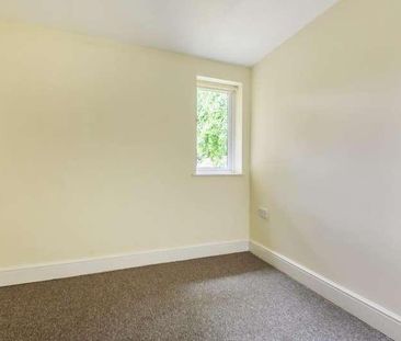 St Lukes Road, East Oxford, OX4 - Photo 3