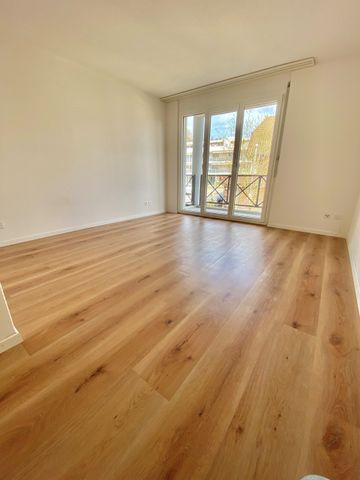 Zu vermieten nach Vereinbarung frisch renovierte 4.5 Zi-Wohnung mit Balkon - Photo 5