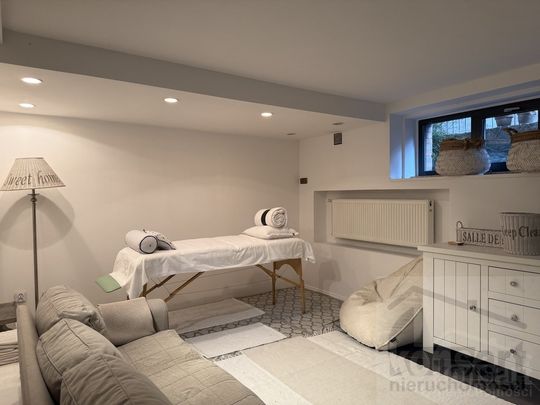 Duży dom w pobliżu Jeziora Szmaragdowego - Zdjęcie 1