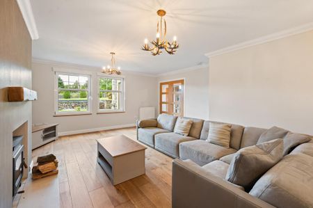 3 bedroom semi-detached house to rent - Photo 2