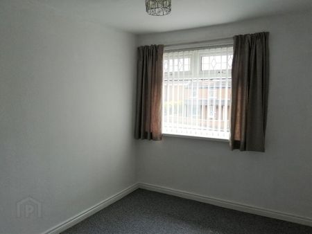 43 Parkhall Road, Antrim, BT41 1BU - Photo 2