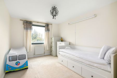 2 Bed Flat, Hillrise Court, HA3 - Photo 4