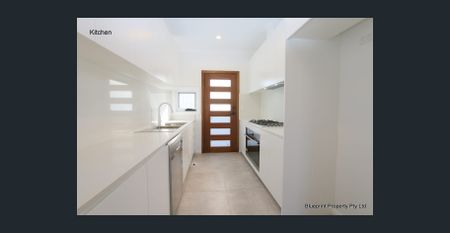 AS NEW | HUGE 2 BEDDER | PRIZED LOCATION! - Photo 4