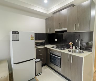 206/8B Myrtle Street - Photo 3