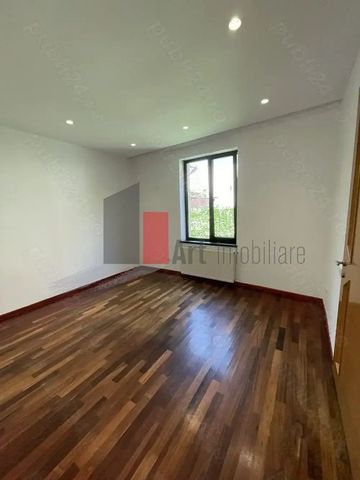 Casa de inchiriat in zona Mall Vitan - Fotografie 5