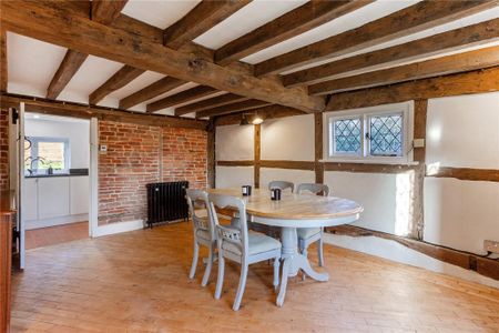 2 bedroom detached house to rent - Photo 5