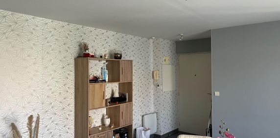 Location Appartement 2 pièces 48m² AUCHEL 62260 - Photo 2