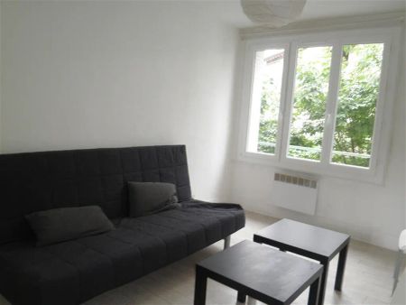 Location appartement 1 pièce - 25m² à Chambery (73000) - Photo 4