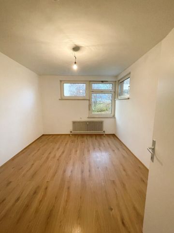 Großzügige Wohnung mit Charme in Hörsching - Photo 2