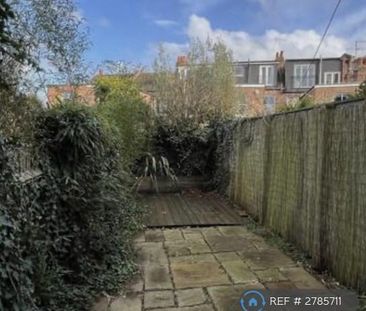 2 bedroom maisonette to rent - Photo 6