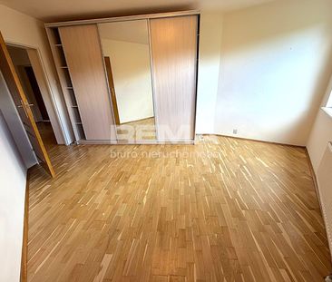 BRYNÓW – 4 POKOJE – ŚWIETNA LOKALIZACJA - Zdjęcie 1