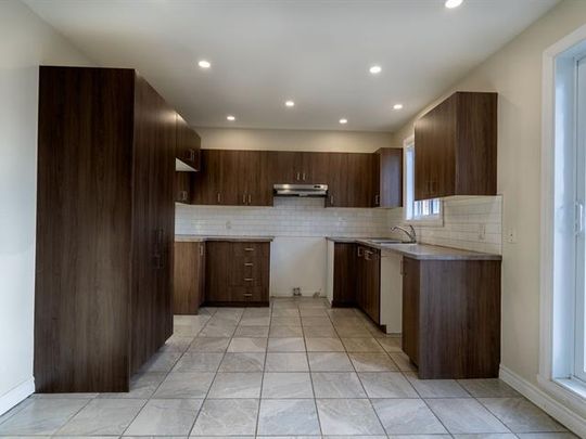 1276 Rue Blériot - Photo 1