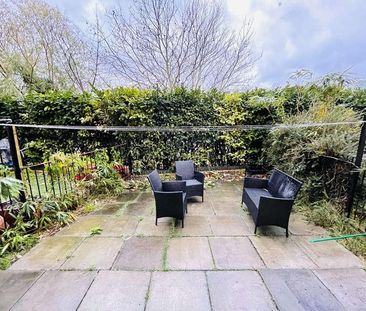Old Bellgate Place, London, E14 - Photo 4