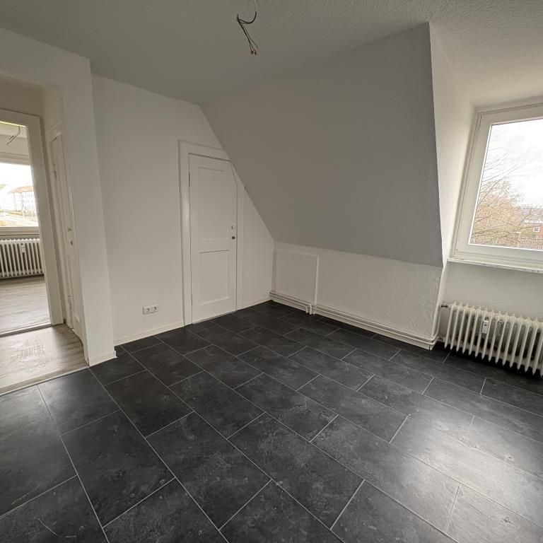 Gemütliche Renovierte 3-Zimmer-Wohnung in Bremerhaven - Photo 1