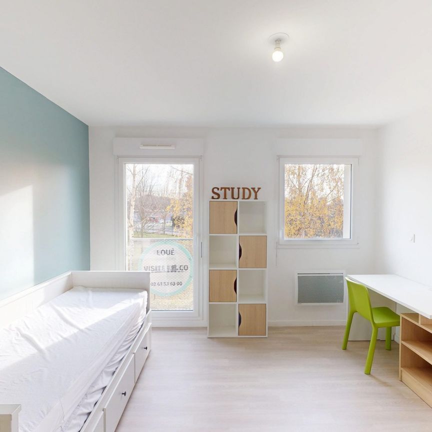 "Study" studio dans résidence étudiante - Photo 1