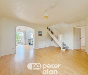 Drury Close, Thornhill, CARDIFF - Photo 3