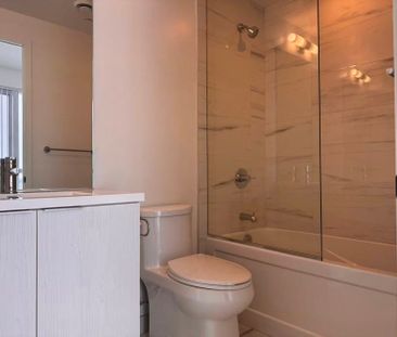 For Lease - 8 Interchange Way, Vaughan, Ontario - Photo 6